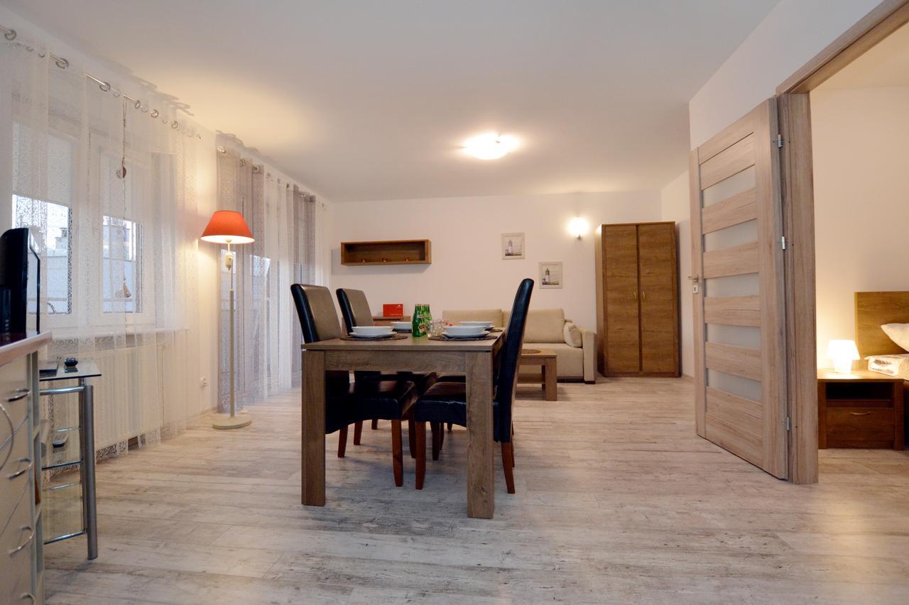 Apartament Przy Latarni Morskiej Колобжег Екстериор снимка