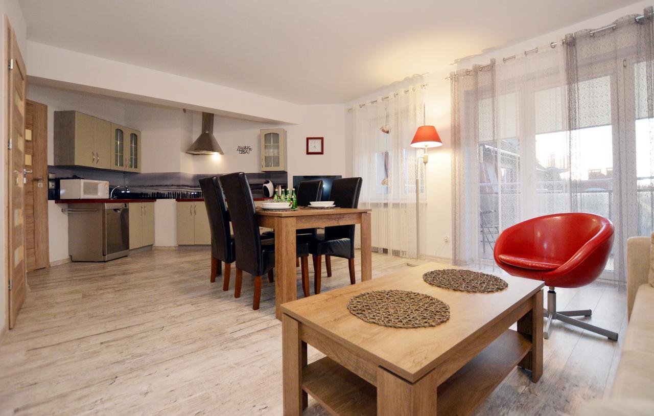 Apartament Przy Latarni Morskiej Колобжег Екстериор снимка
