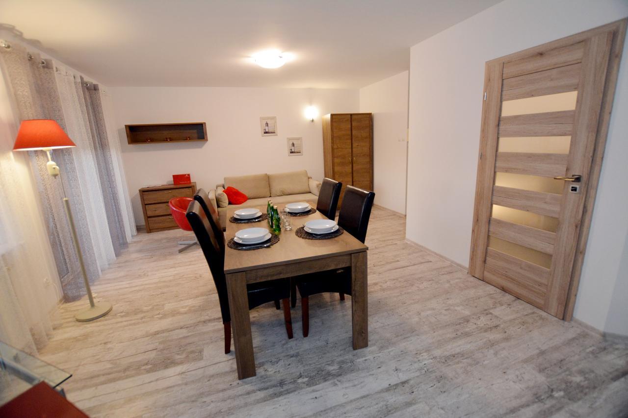Apartament Przy Latarni Morskiej Колобжег Екстериор снимка